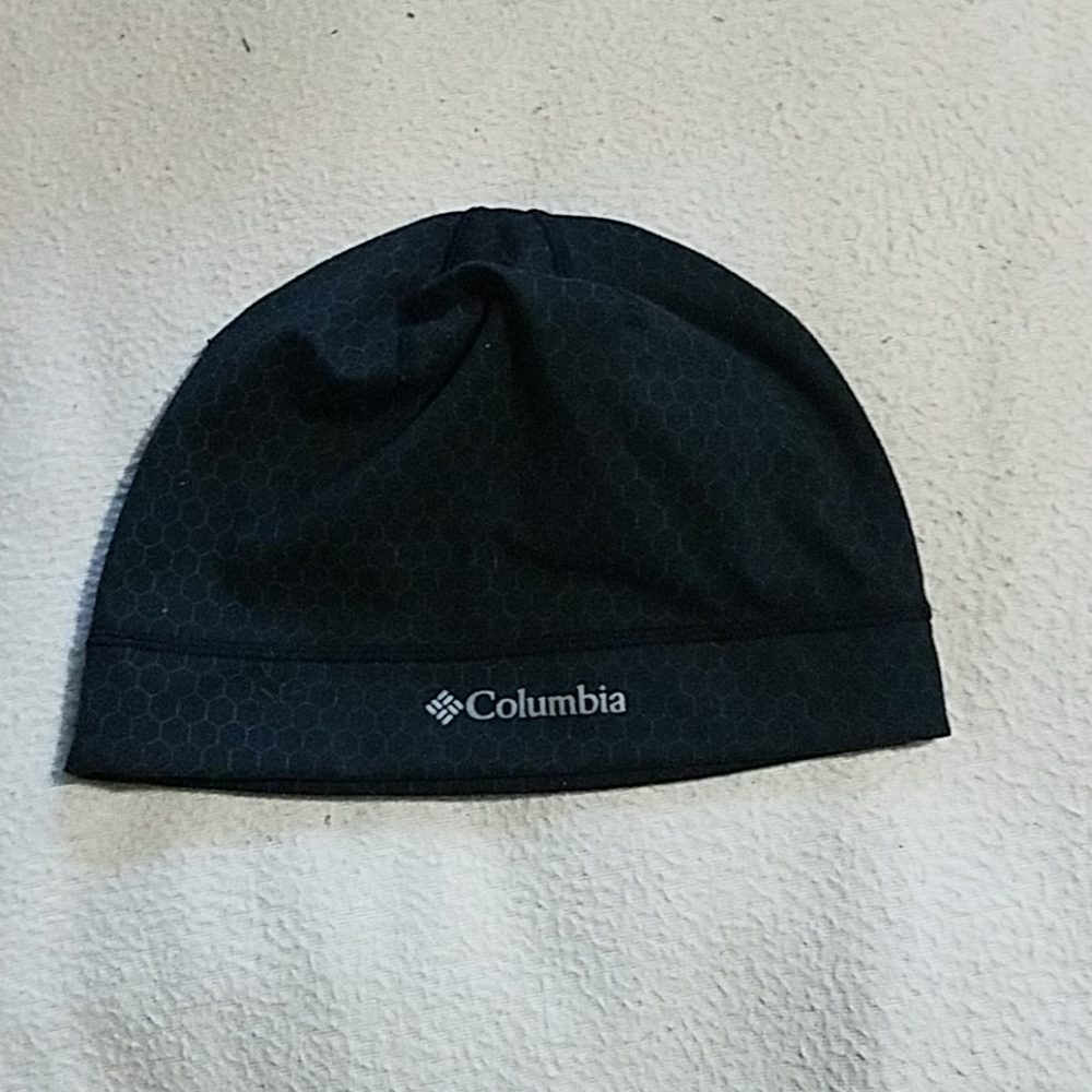 Columbia stretchy beanie